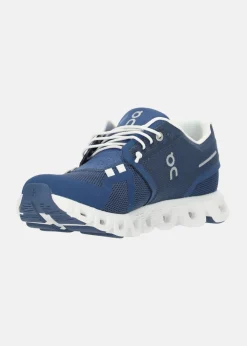 On Running Cloud 5 W
