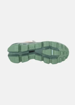 On Running Cloudwander Waterproof