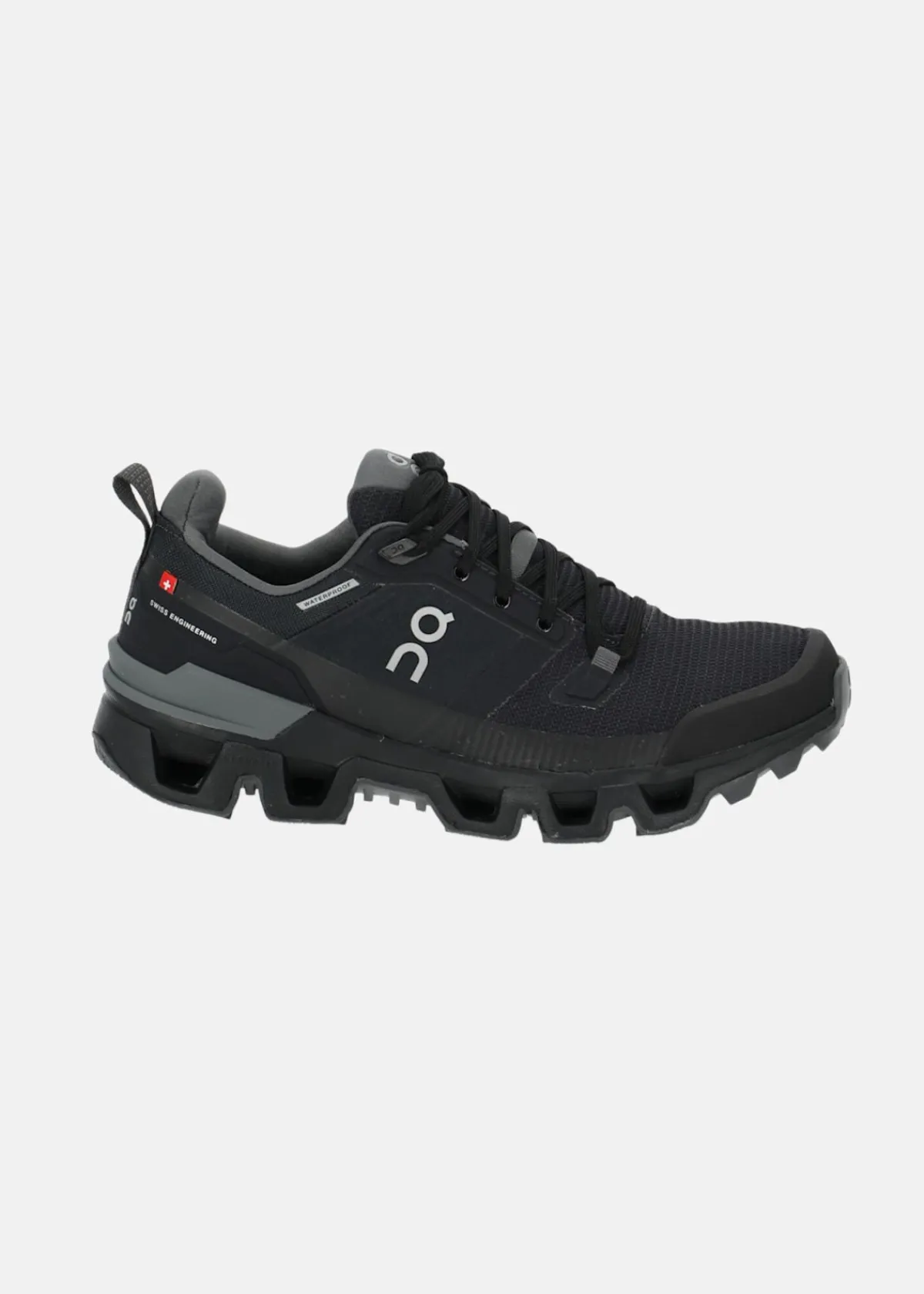 On Running Cloudwander Waterproof