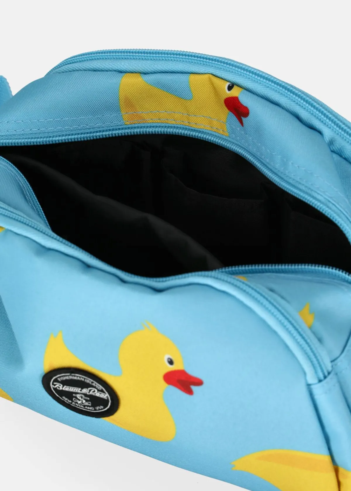 Barn Blount & Pool Hawaii Toiletry bag