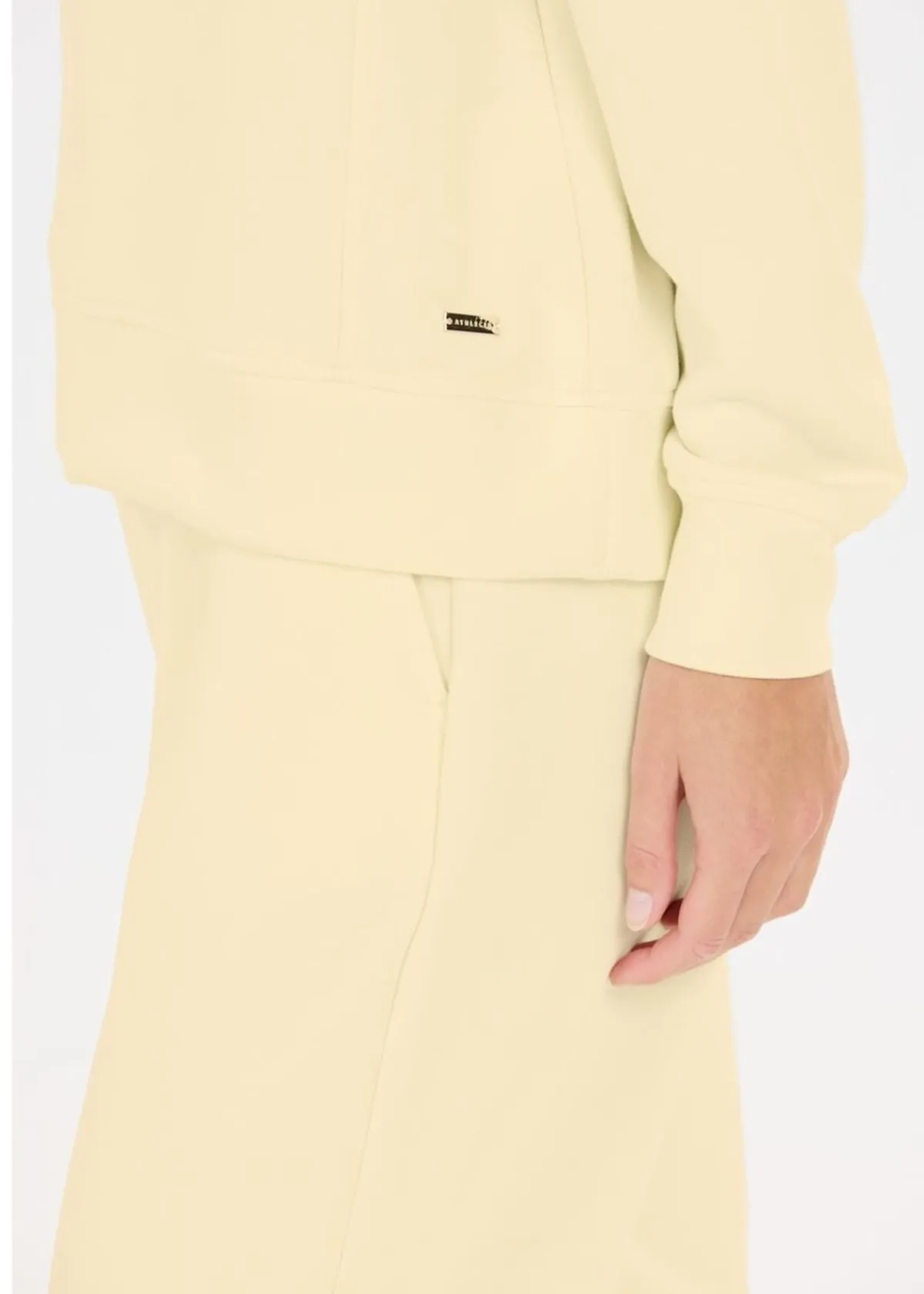 Athlecia Jacey W Crew Neck