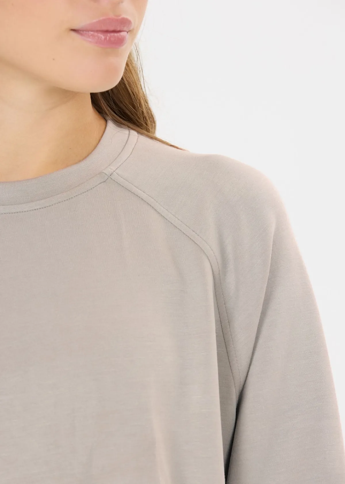 Athlecia Jacey W Crew Neck