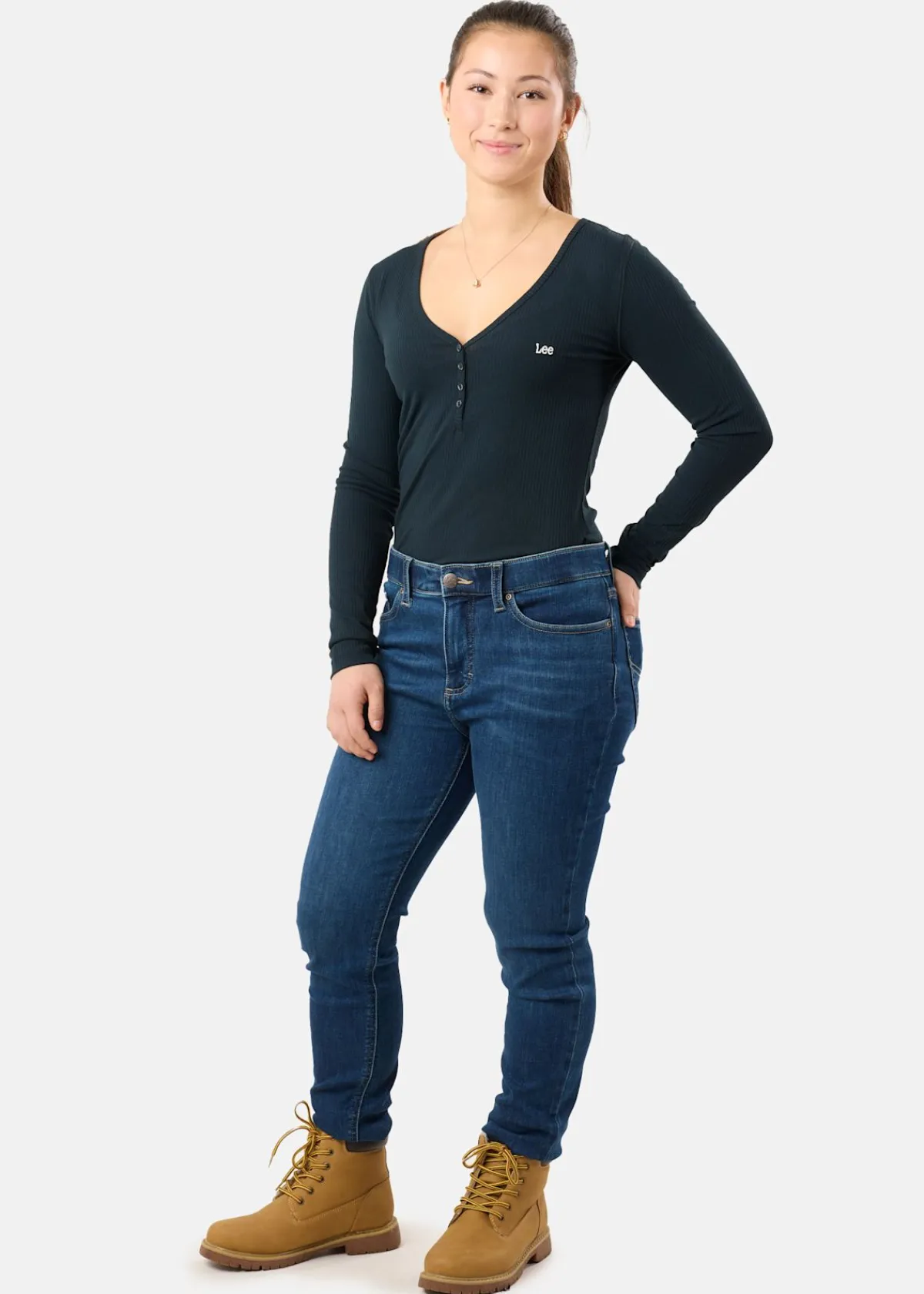 Lee LS HENLEY