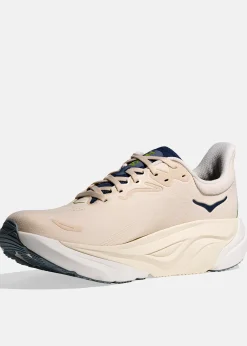 Hoka M ARAHI 8