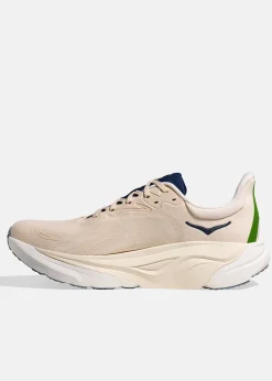 Hoka M ARAHI 8
