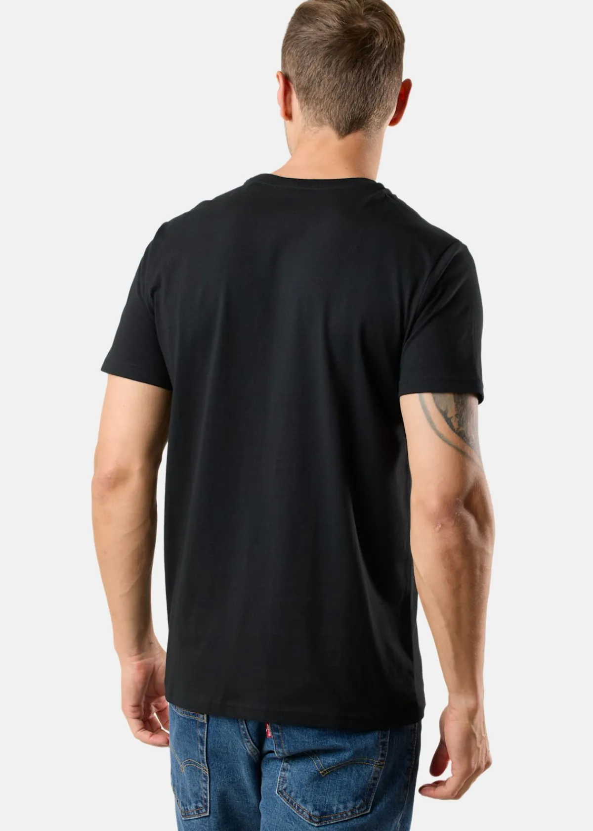 Saint Vincent Mesa Tee