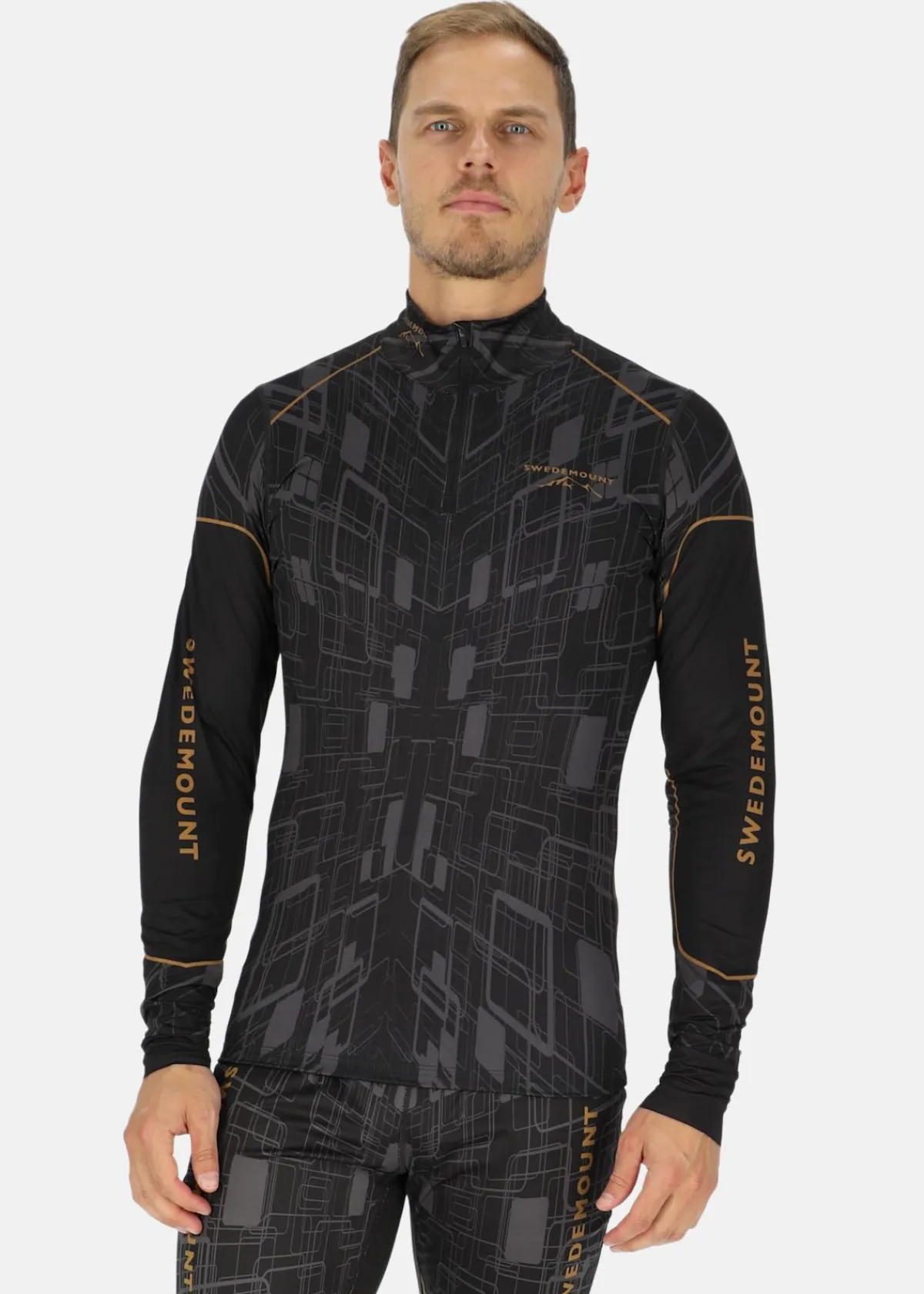 Swedemount Race Half Zip Top