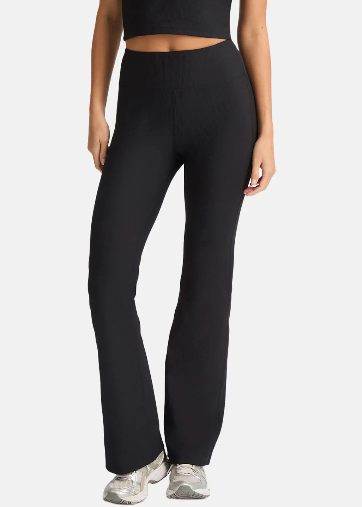 Röhnisch Ribbed R Flare HW Tight