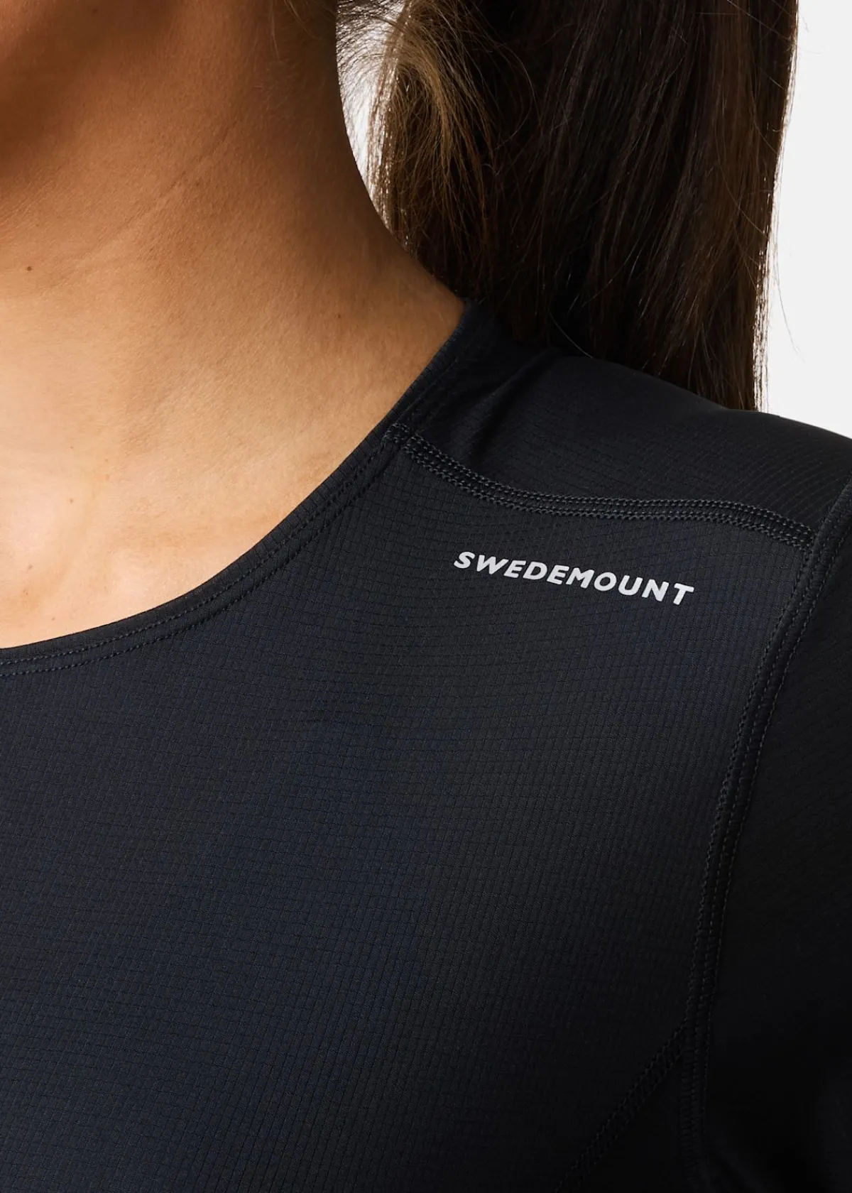 Swedemount Ultra Light LS Tee W