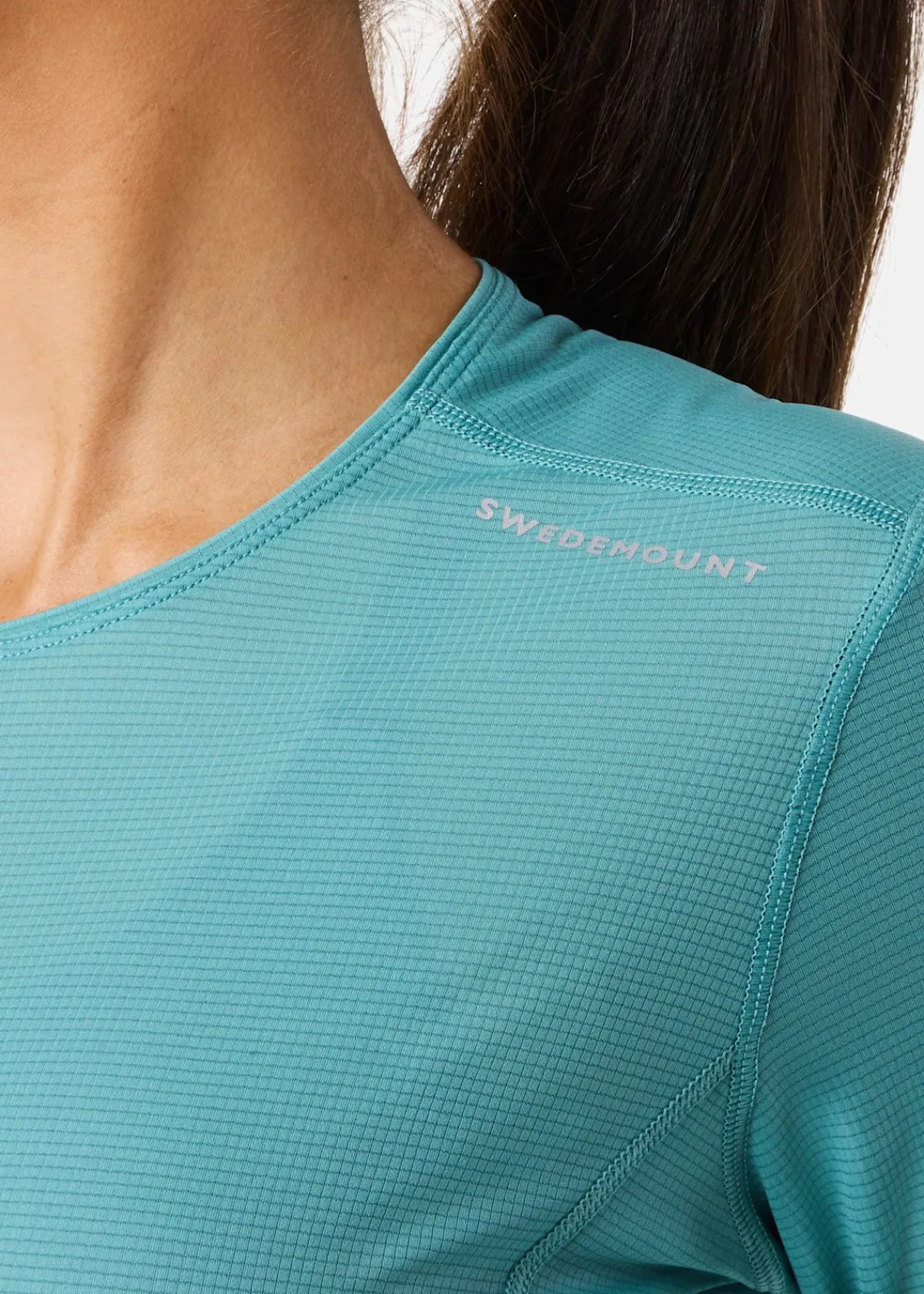 Swedemount Ultra Light LS Tee W