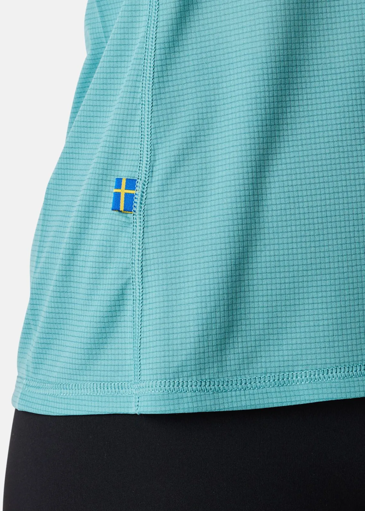 Swedemount Ultra Light LS Tee W