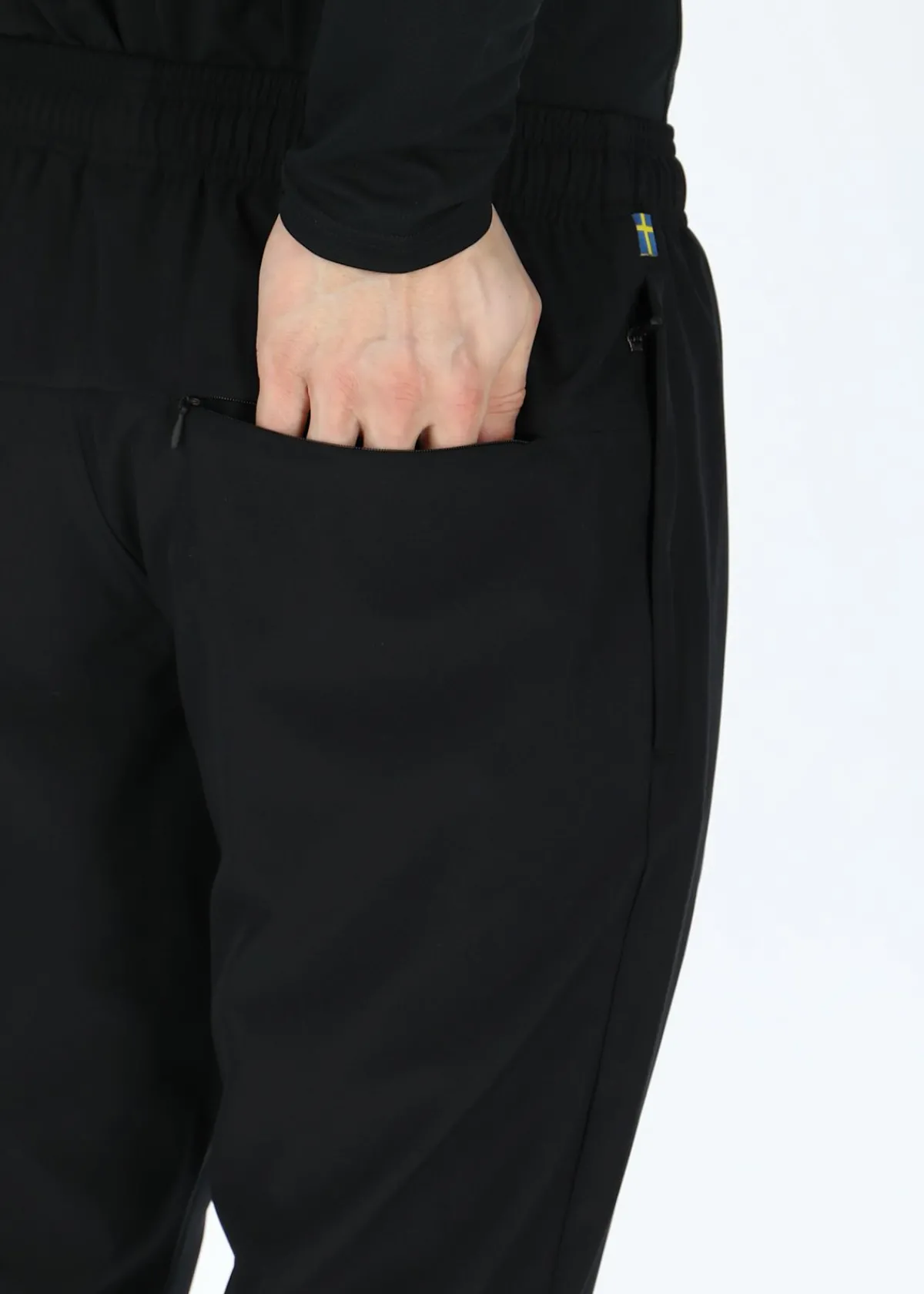 Swedemount Ultra Light Training Pants