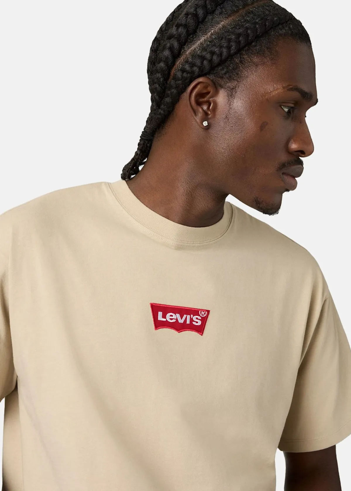 LEVI'S® VINTAGE FIT GRAPHIC TEE BADGE