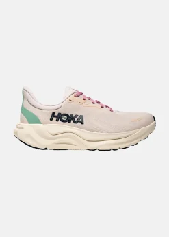 Hoka W ARAHI 8